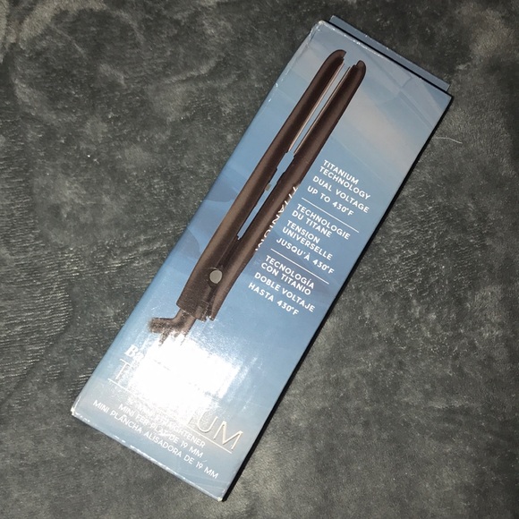 Mini Straightener - Picture 1 of 3
